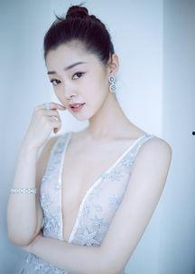 宋轶娱记爆料最新消息视频,娱记爆料视频揭秘幕后故事 第1张 宋轶娱记爆料最新消息视频,娱记爆料视频揭秘幕后故事 第1张